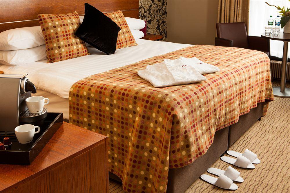 Mercure Burton Upon Trent, Newton Park Ngoại thất bức ảnh