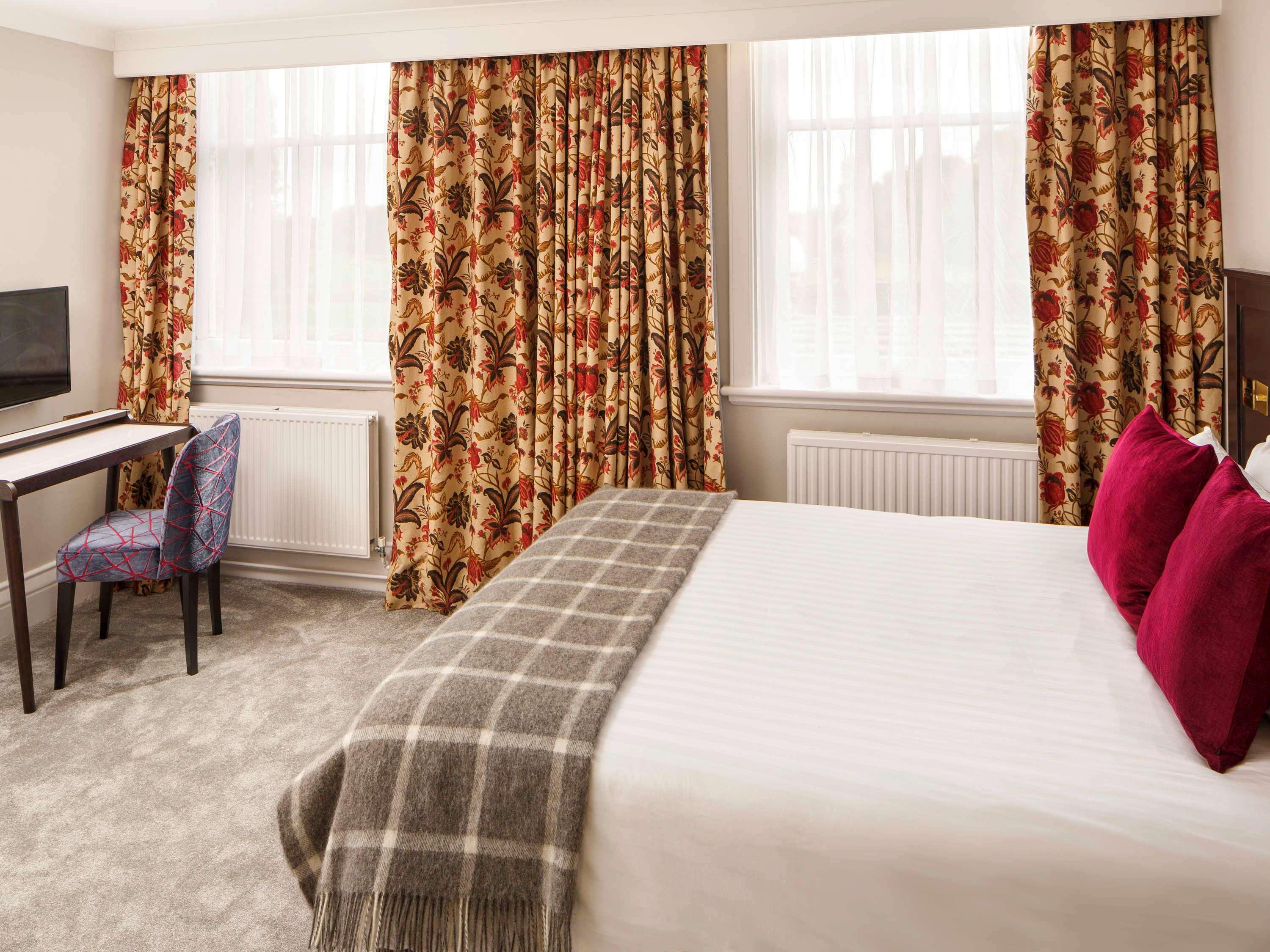 Mercure Burton Upon Trent, Newton Park Ngoại thất bức ảnh