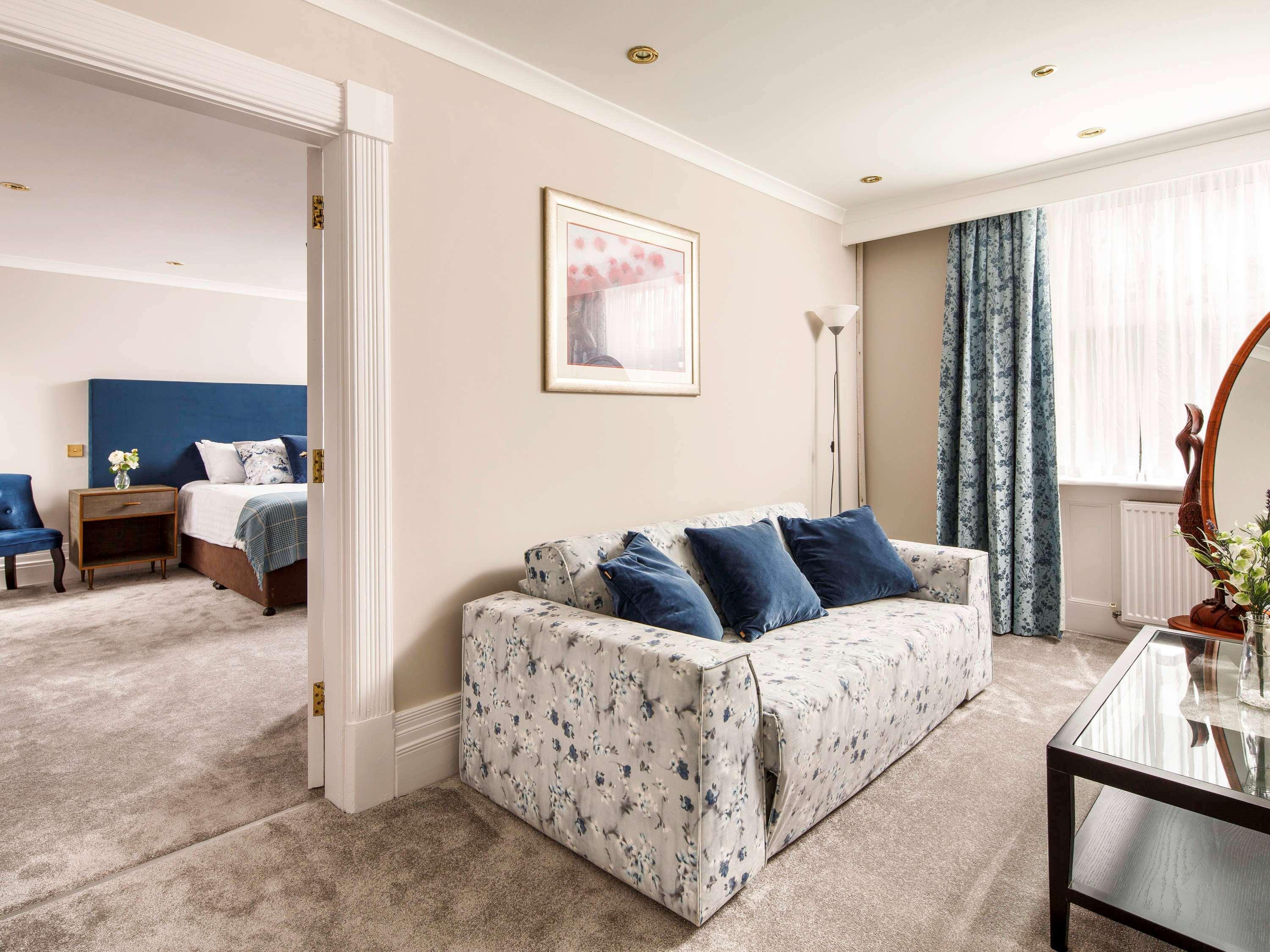 Mercure Burton Upon Trent, Newton Park Ngoại thất bức ảnh