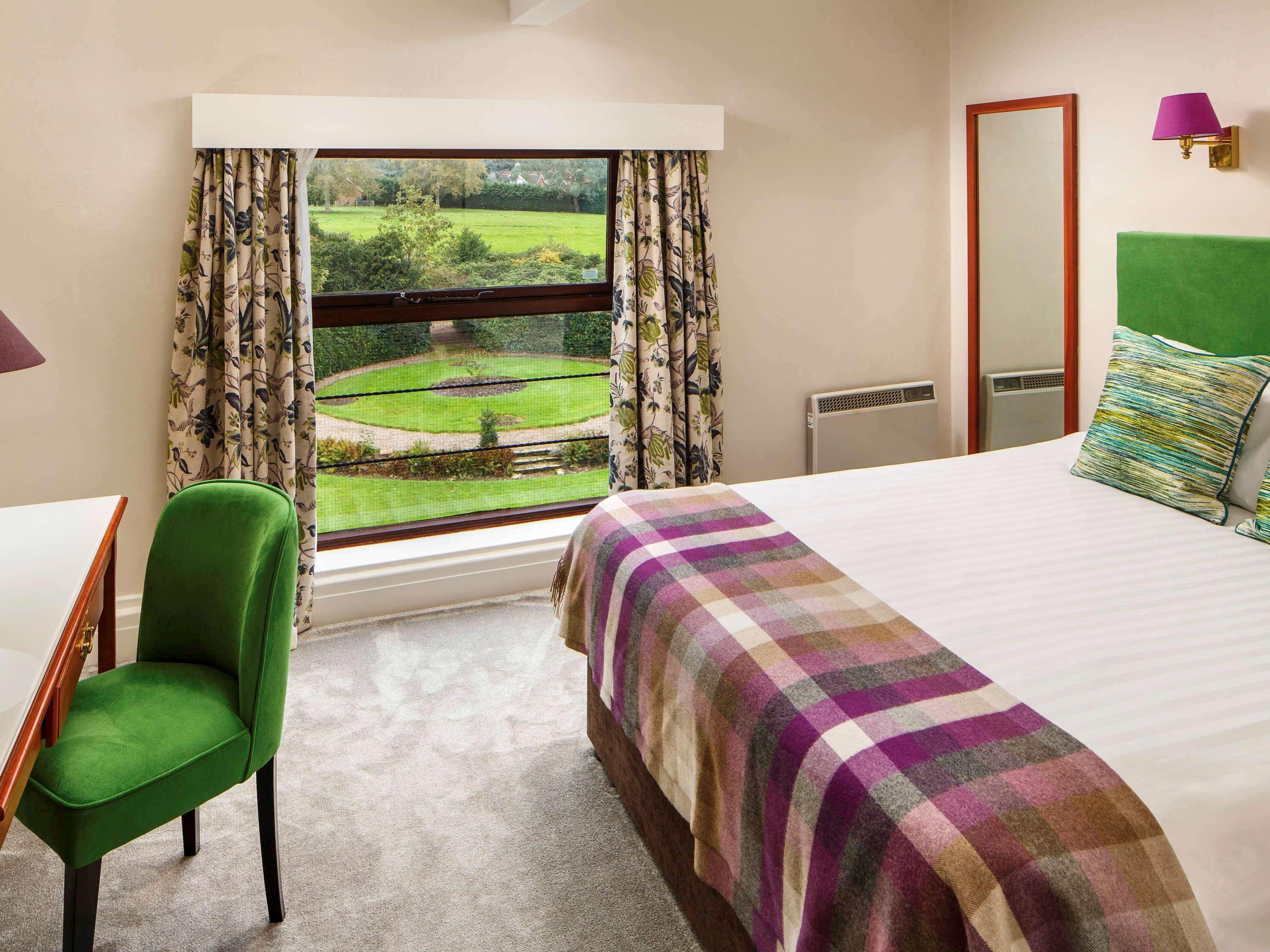 Mercure Burton Upon Trent, Newton Park Ngoại thất bức ảnh