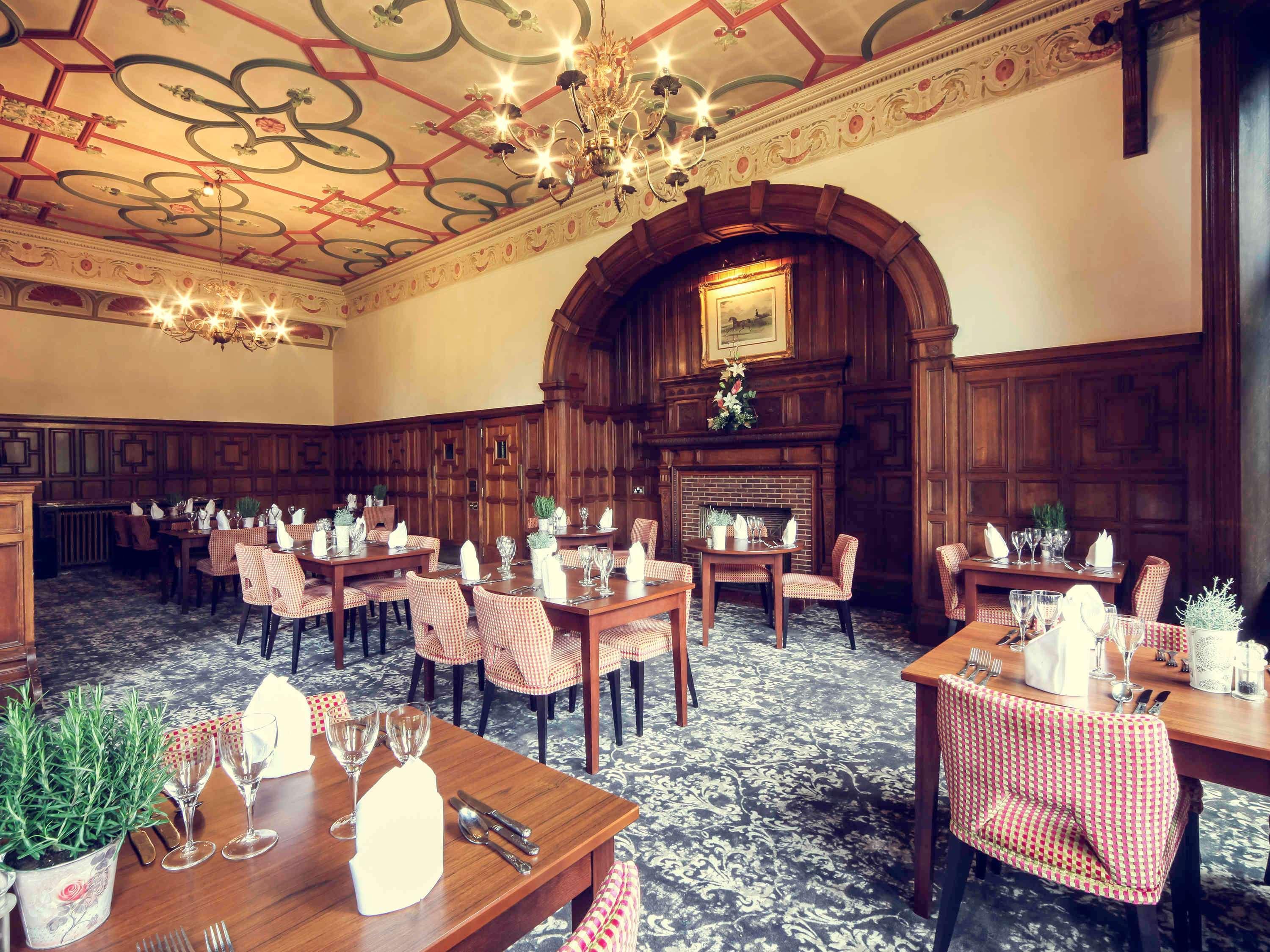 Mercure Burton Upon Trent, Newton Park Ngoại thất bức ảnh