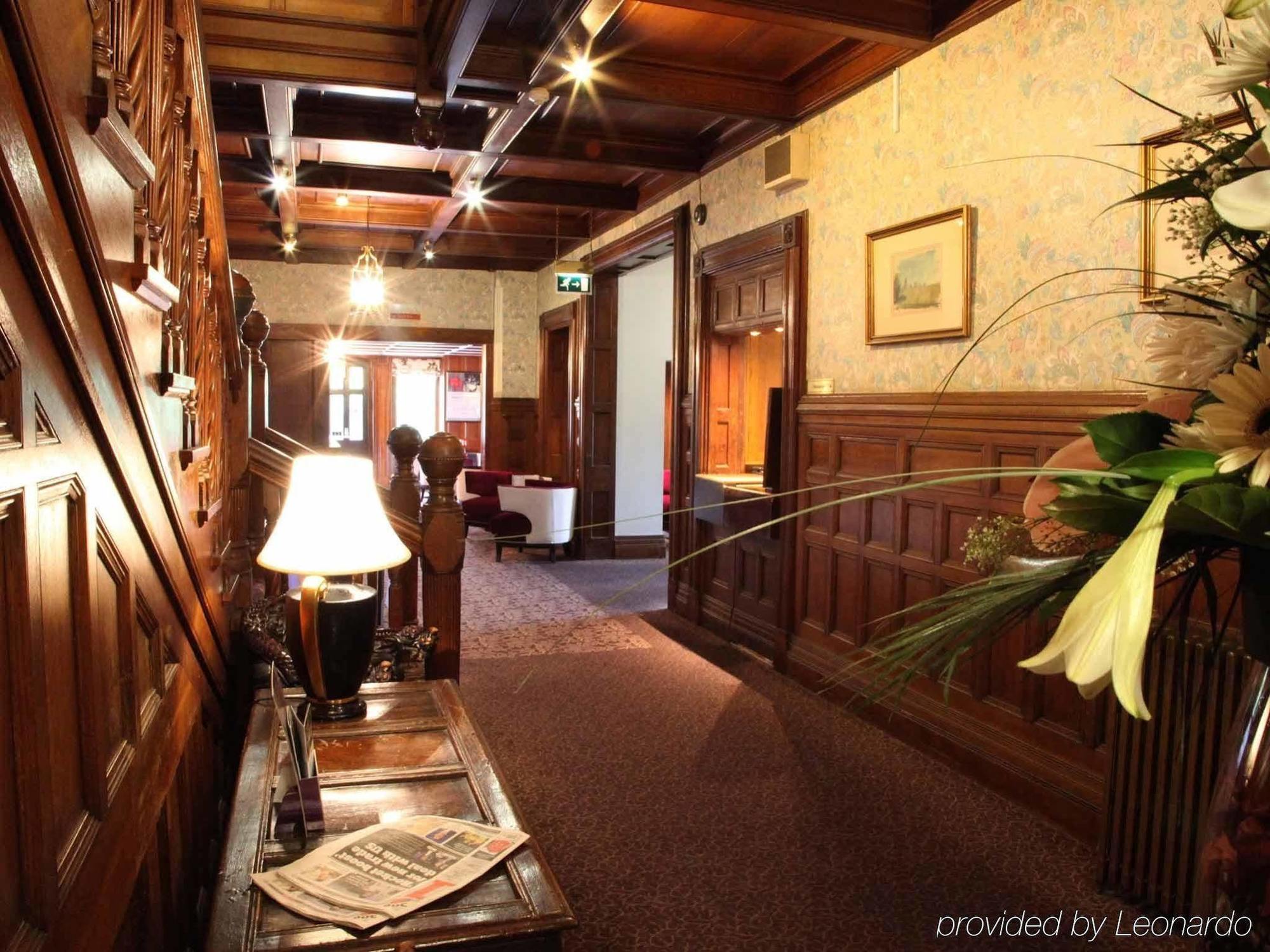 Mercure Burton Upon Trent, Newton Park Ngoại thất bức ảnh
