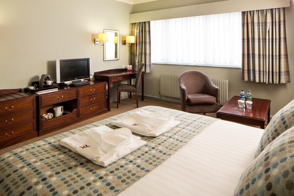 Mercure Burton Upon Trent, Newton Park Ngoại thất bức ảnh